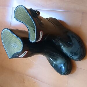 Hunter Women's Original Short Rain Boots with Boot Fleece Socks